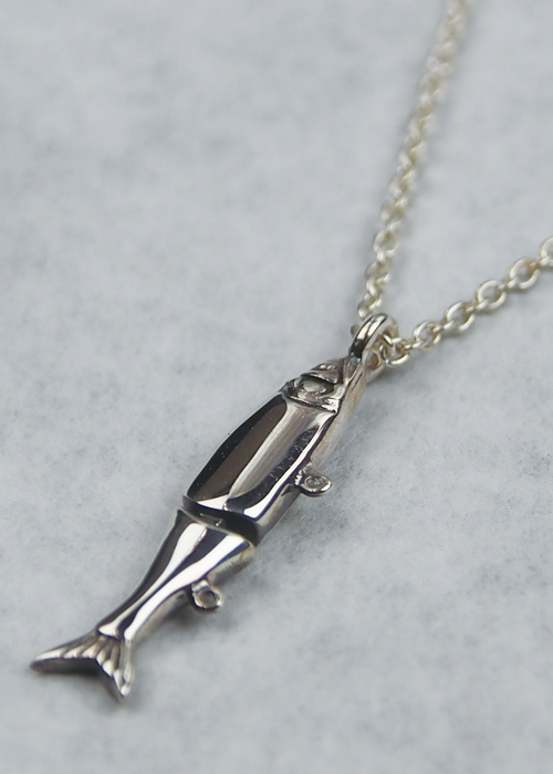 JOINTED CLAW MICRO PENDANT